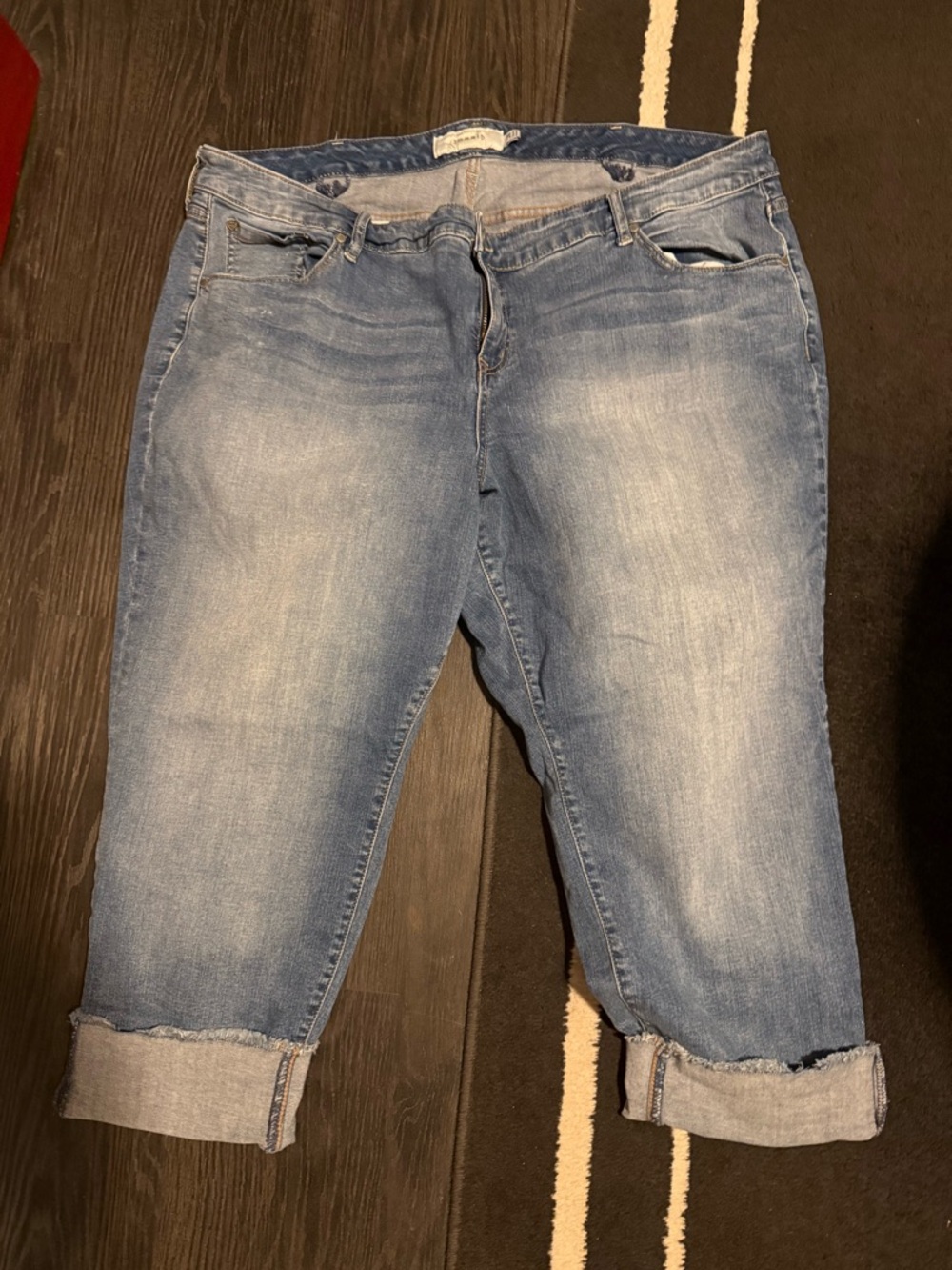 torrid Light Blue Cropped Roll-Cuff Jeans